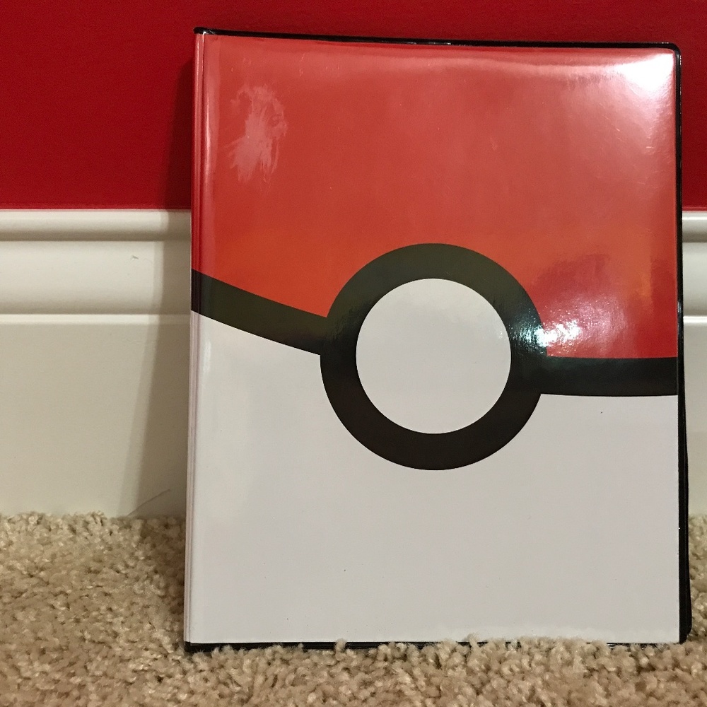 Pokémon card Binder